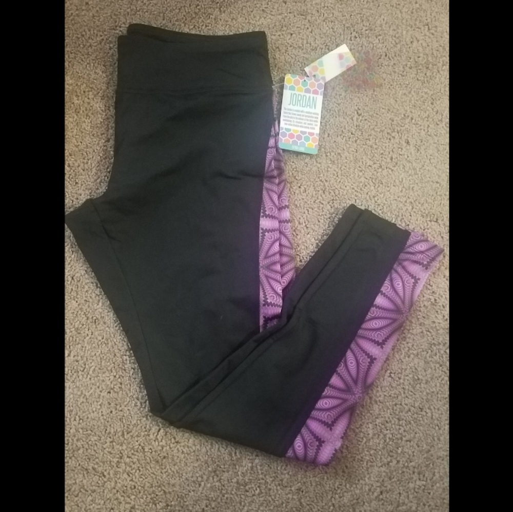 Lula Roe Jordan workout pants